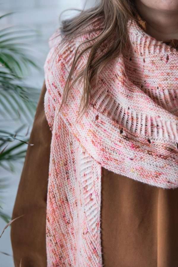 Veera Välimäki | Stripes - Alli shawl